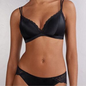 Intimissimi Black Tiziana Silk Triangle Bra Black 34C NWT